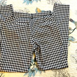Express Ankle Pants Size 4 Mid-Rise Skinny